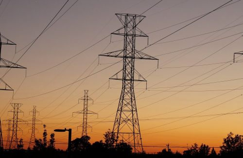 power-lines-997249_1920